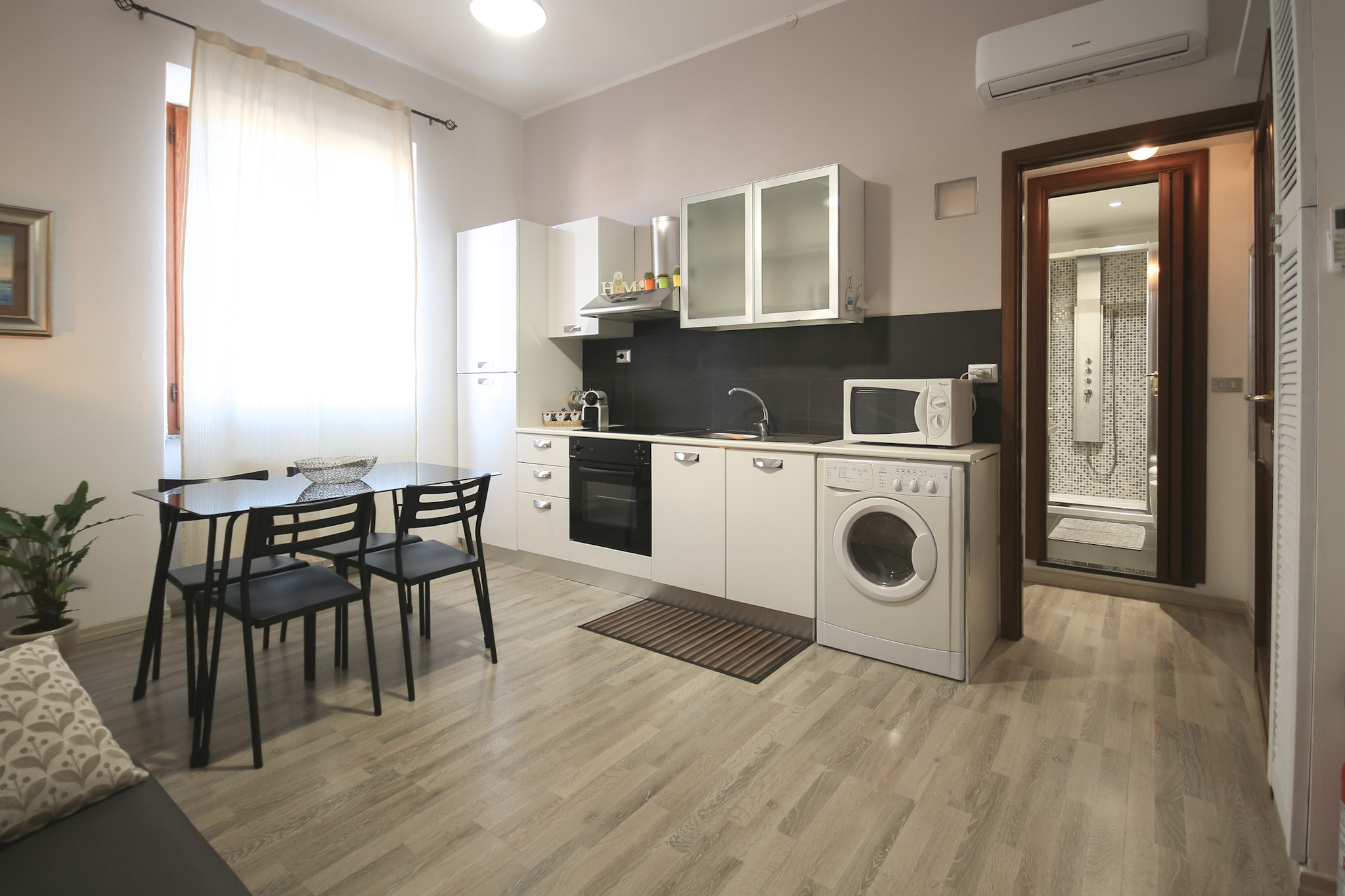 casa Venusia cucina Cagliari holidays