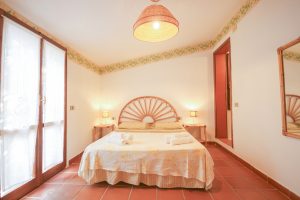 suite- cagliari holidays villa solanas