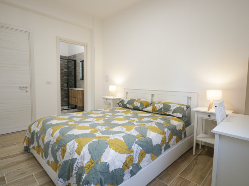 monteclaro apartment cagliari holidays camera matrimoniale con bagno privato